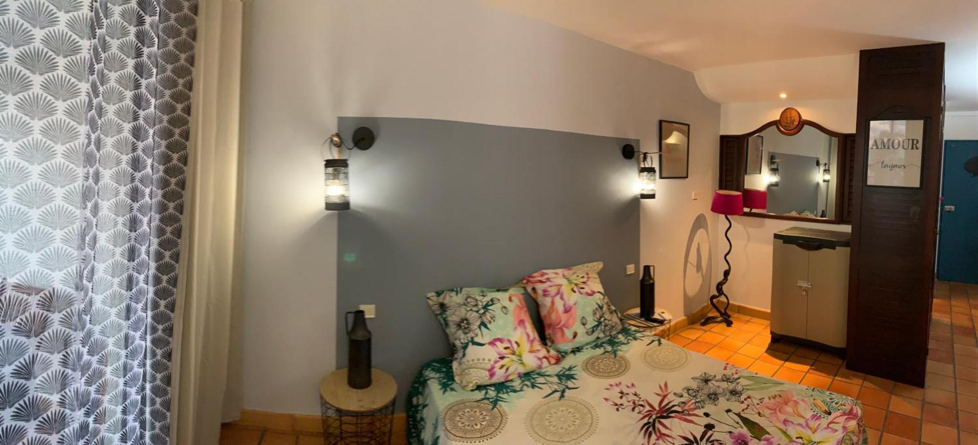 La Fraiche Rose Apartment ลา ทรินิเต ภายนอก รูปภาพ